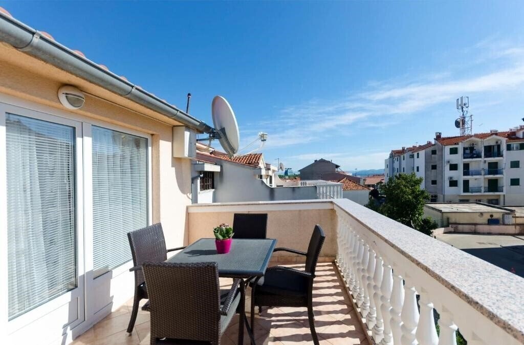 Картинка App Sweet Garden 3*