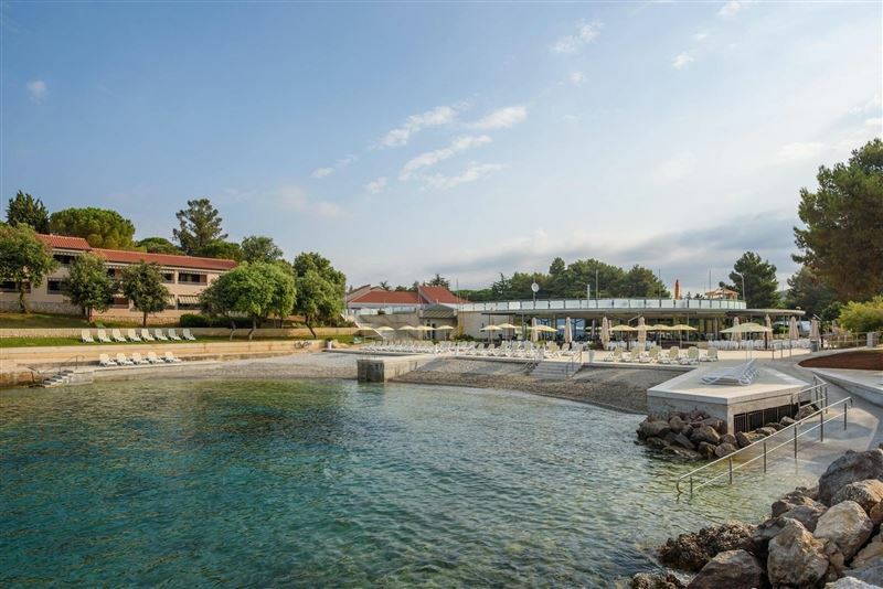 Отель Petalon 4*