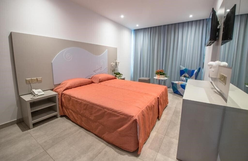 Фото Nicholas Color 3*