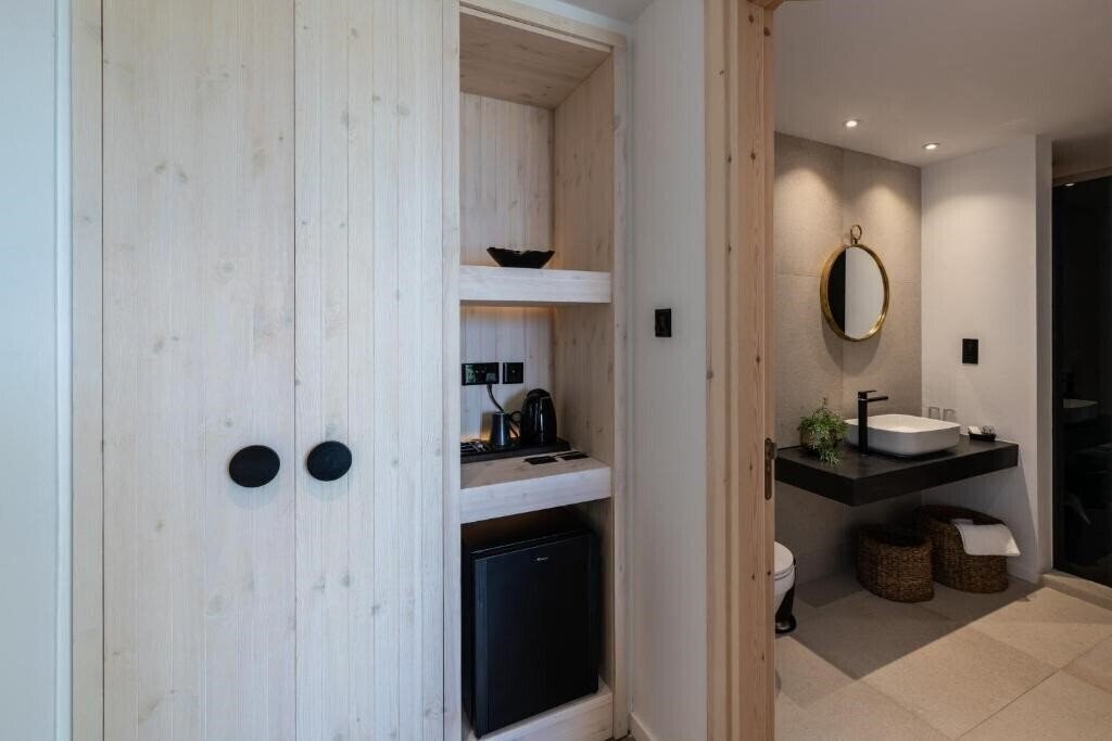 Фотография Abacus Suites 4*