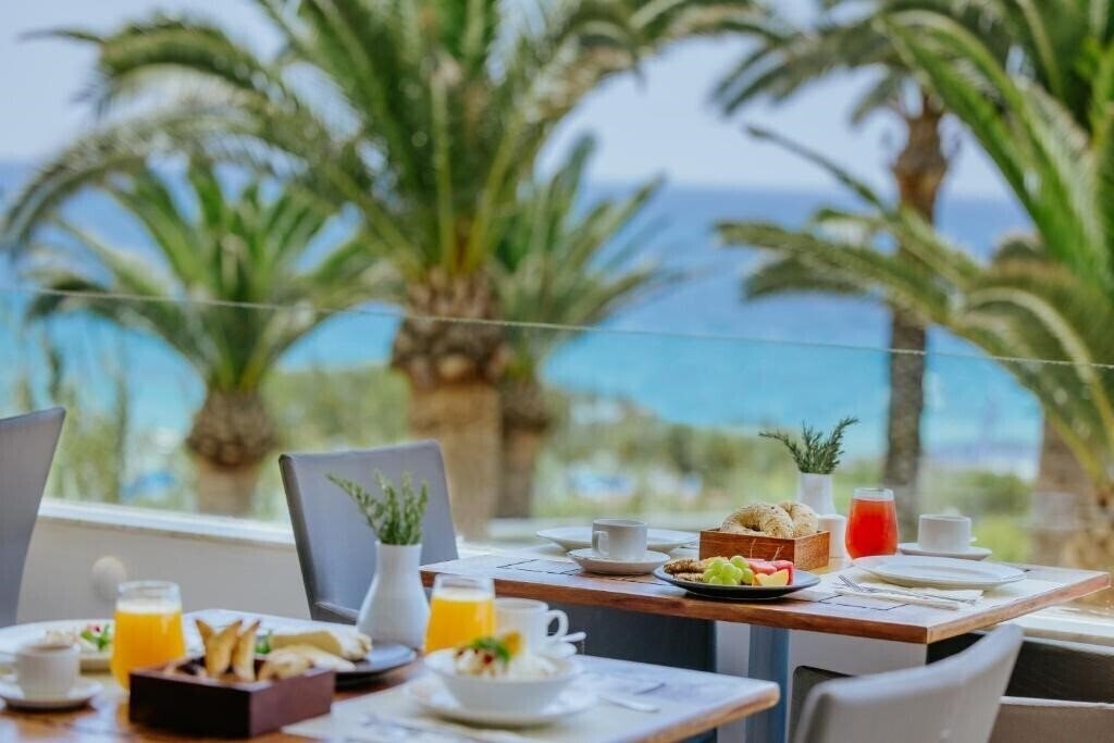 Фотография Alion Beach Hotel 5*