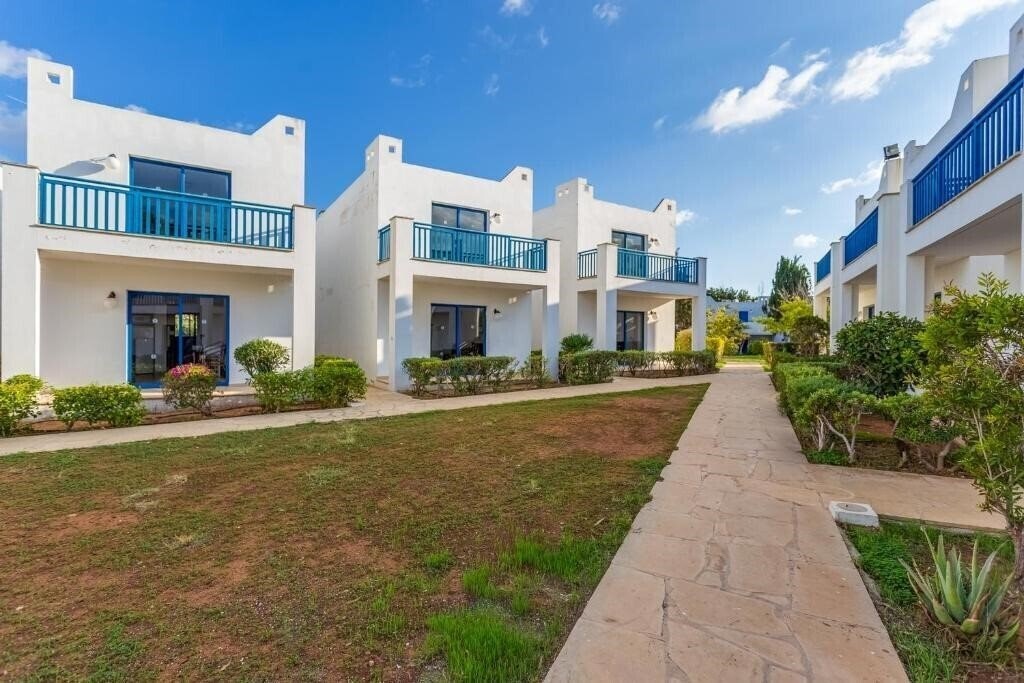 Отель Marismare Apartments 3*