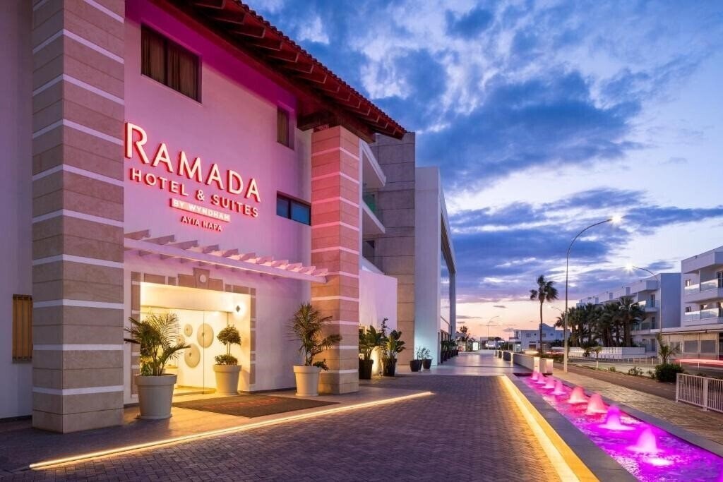 Отель Ramada Hotel & Suites By Wyndham Ayia Napa-Cyprus 5*