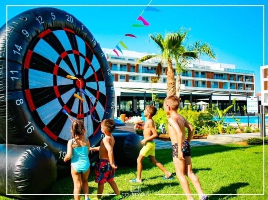 Картинка Courtyard Long Beach Holiday Resort 5*