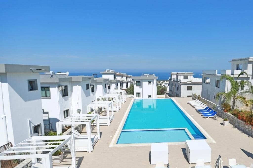 Отель Paradise Villa 3*