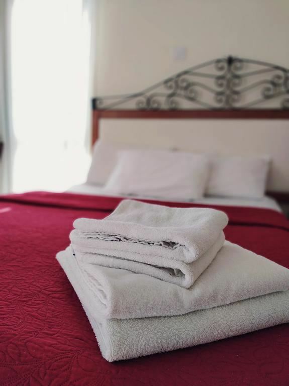 Картинка Mackenzie Beach Hotel 3*