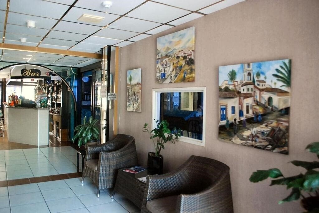 Фото San Remo Hotel 2*