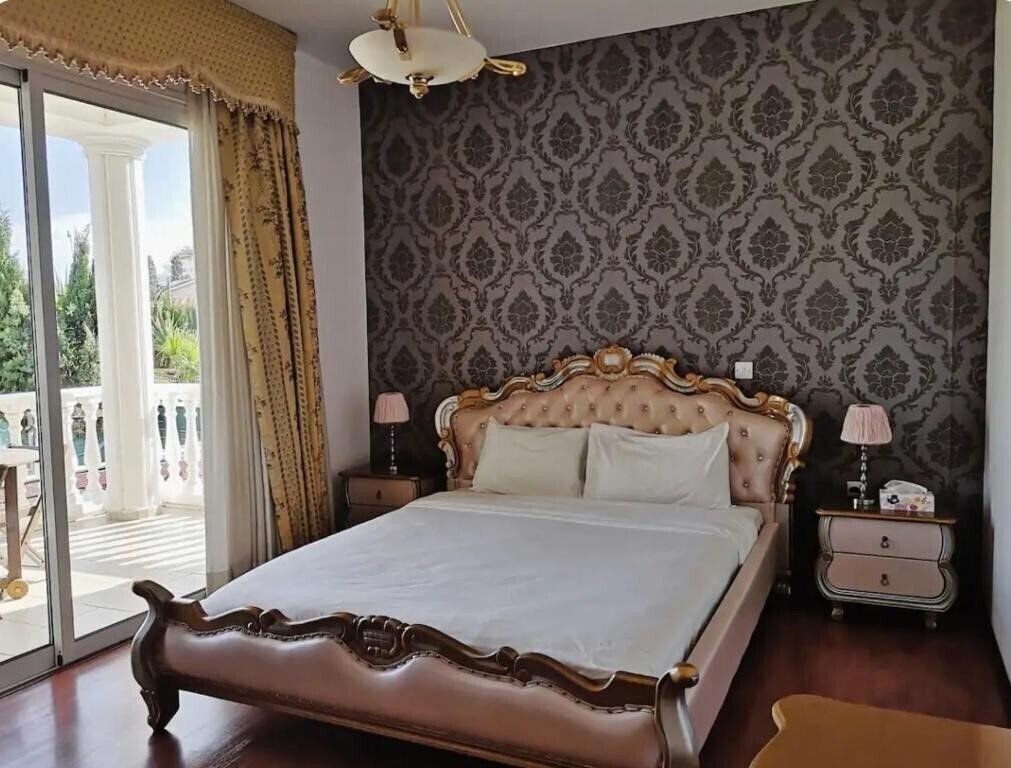 Фото Saint Elena Boutique Hotel 3*