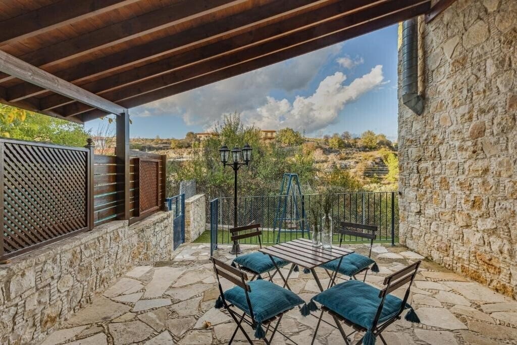 Изображение Oinoessa Traditional Boutique Houses 3*