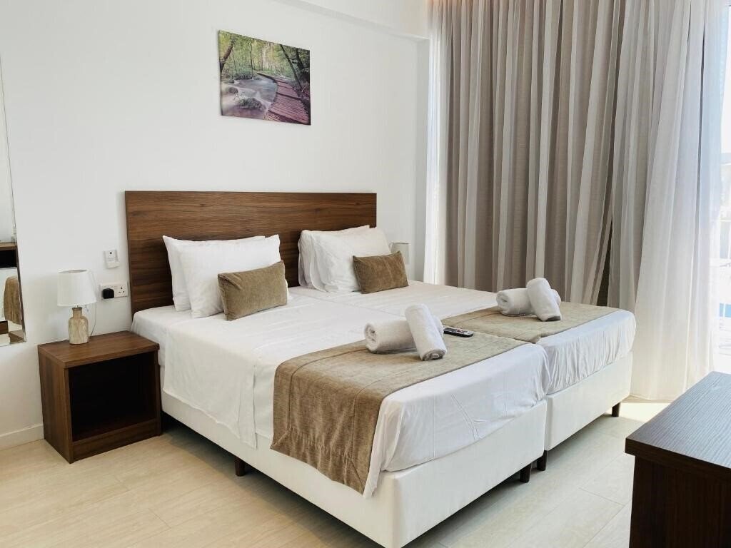 Фото Lysithea Apts 3*