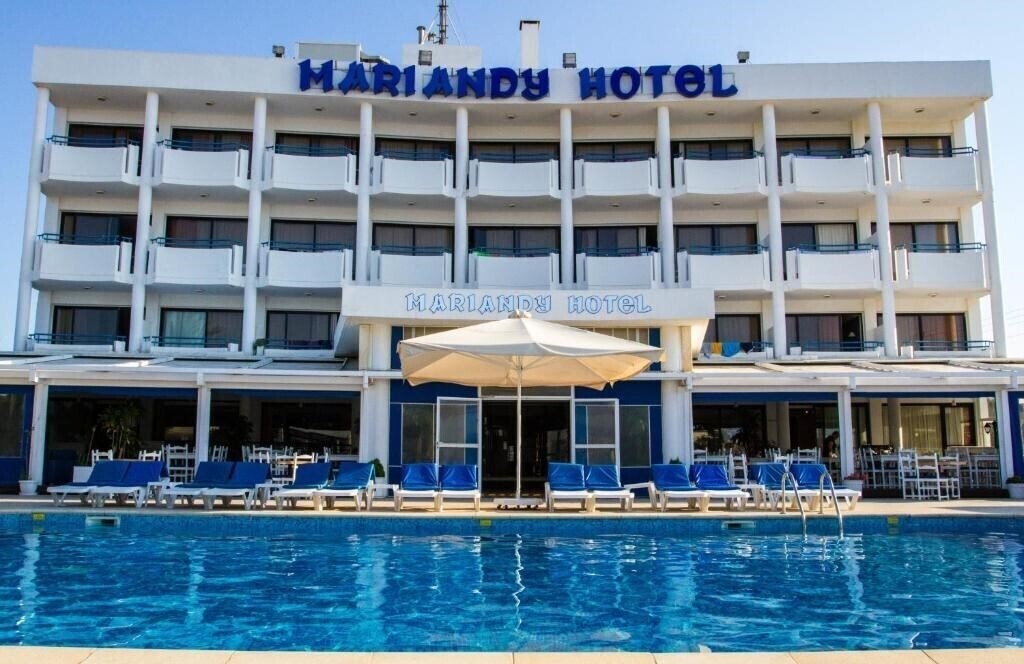Отель Mariandy Hotel 2*