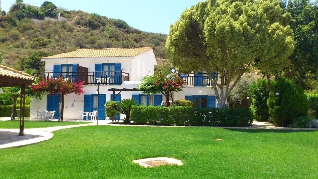 Картинка Hylatio Tourist Village Class "A" вилла