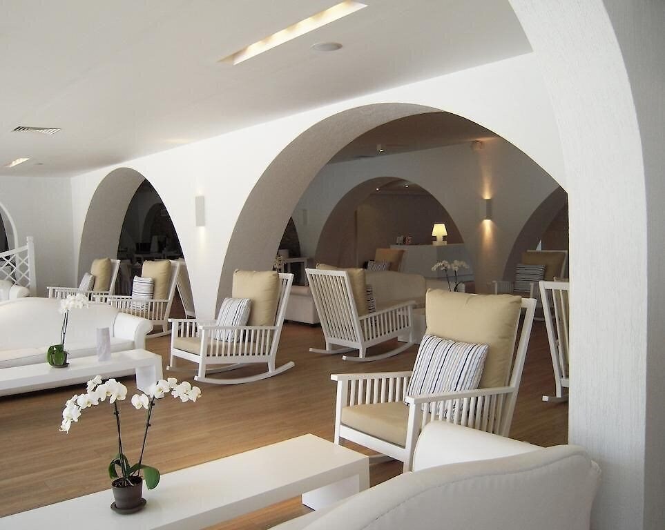 Изображение Golden Arches 3*