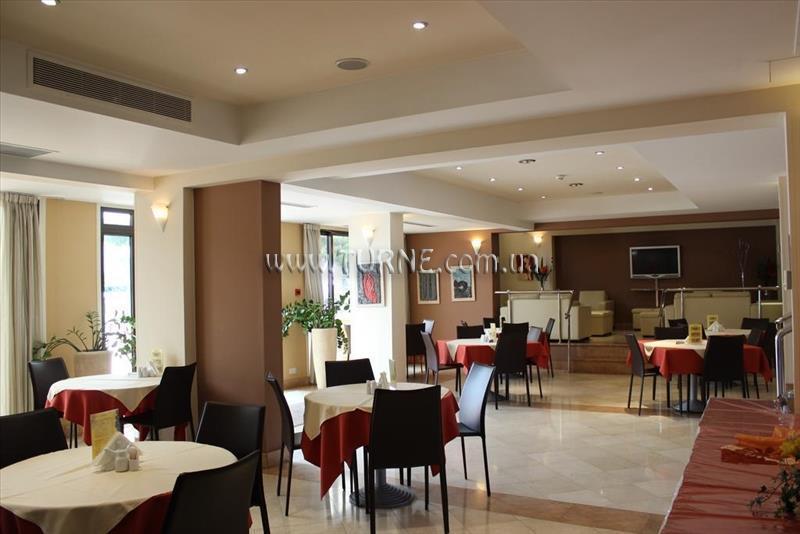 Отель Europa 3*