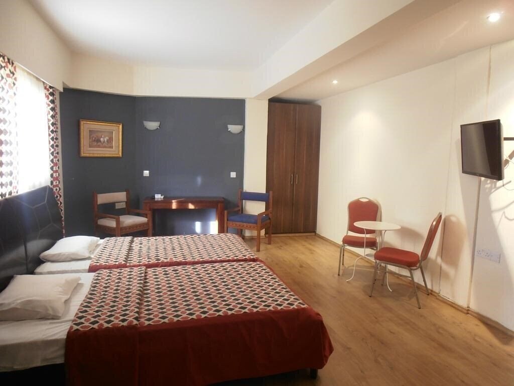 Картинка Executive Suites 3*