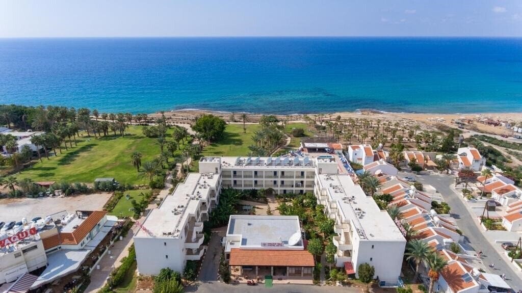 Отель Helios Bay Hotel Apts 3*