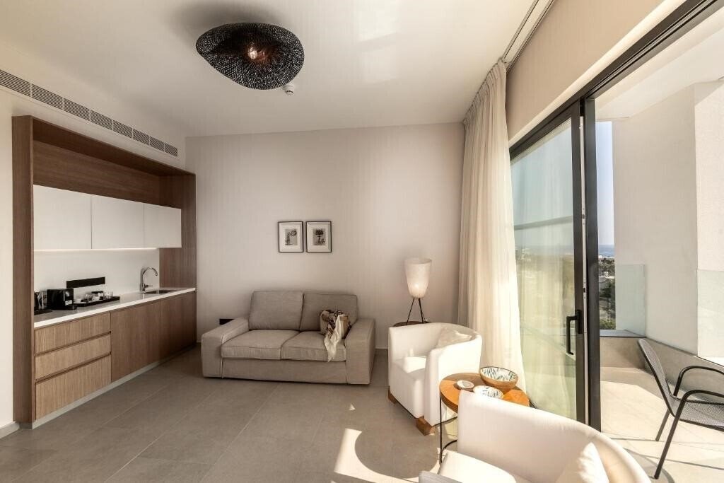 Изображение Anemi Hotel & Suites 4*