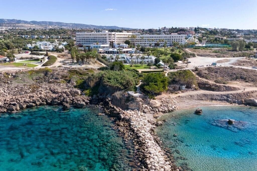 Отель Cyprotel Laura Beach Hotel 4*