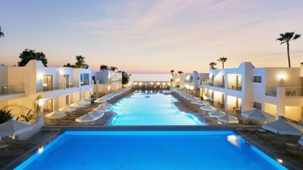 Отель Eleni Holiday Village 4*