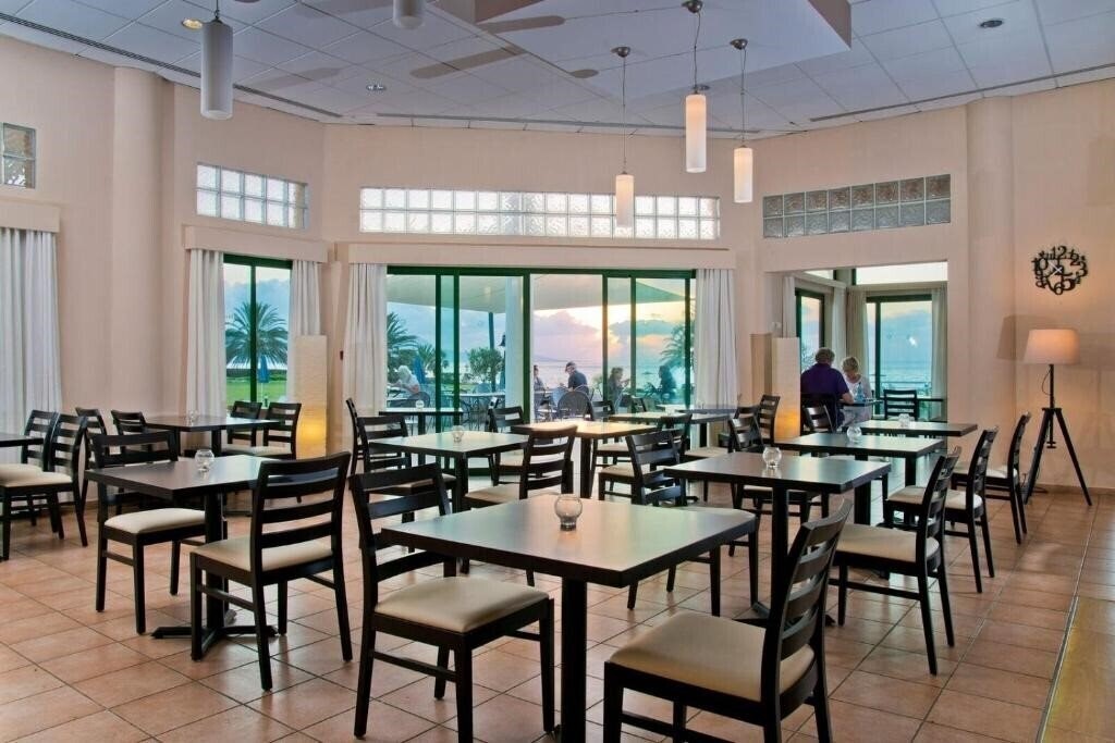 Картинка Natura Beach Hotel and Villas 3*