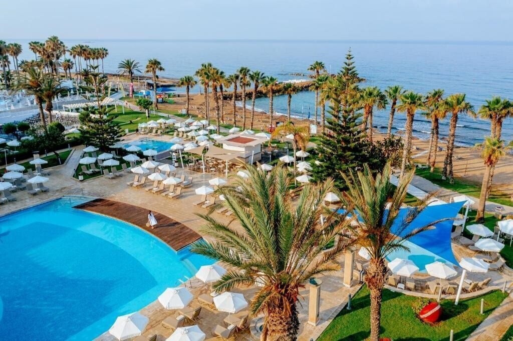 Отель Louis Ledra Beach 4*