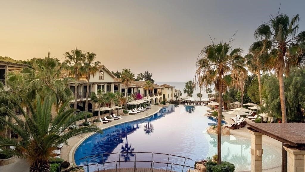 Фото Columbia Beach Hotel 4*