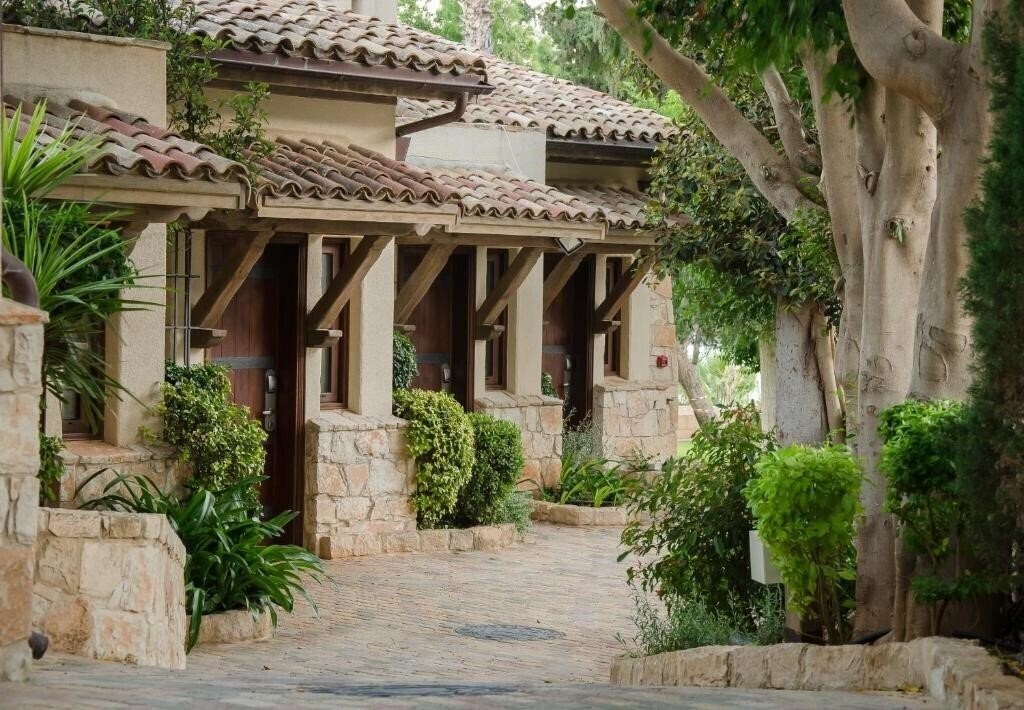 Изображение Columbia Beach Hotel 4*