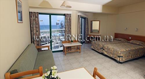 Отель Domniki Hotel Apartments апартаменты