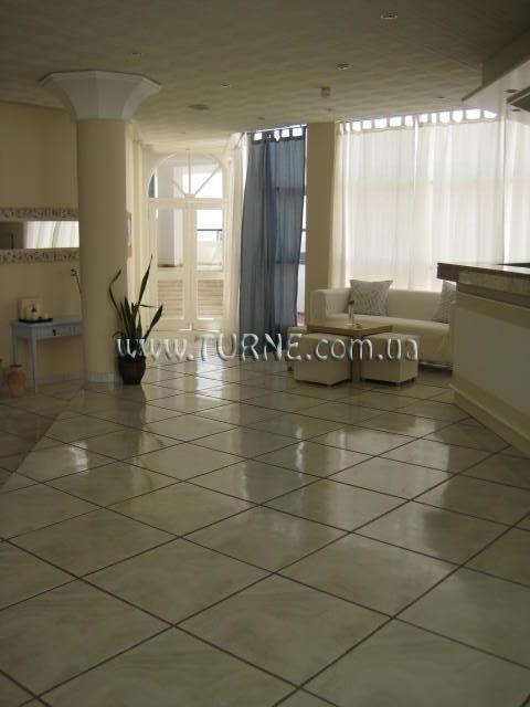 Отель Lawsonia Hotel Apts 3*