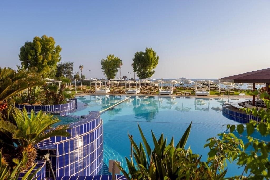 Изображение Capo Bay Beach Hotel 4*