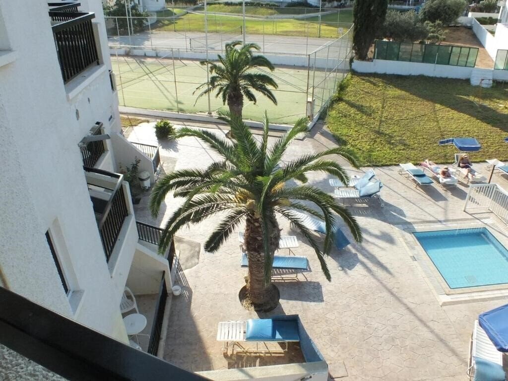 Фотография Livas Hotel Apartments Apart апартаменты