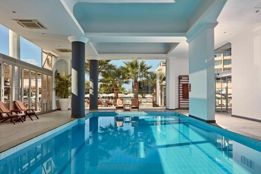 Фото Grecian Park Hotel 5*