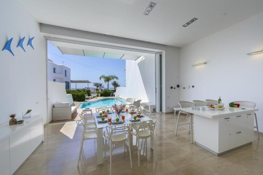 Картинка Protaras Seafront Villa Kalena 4*