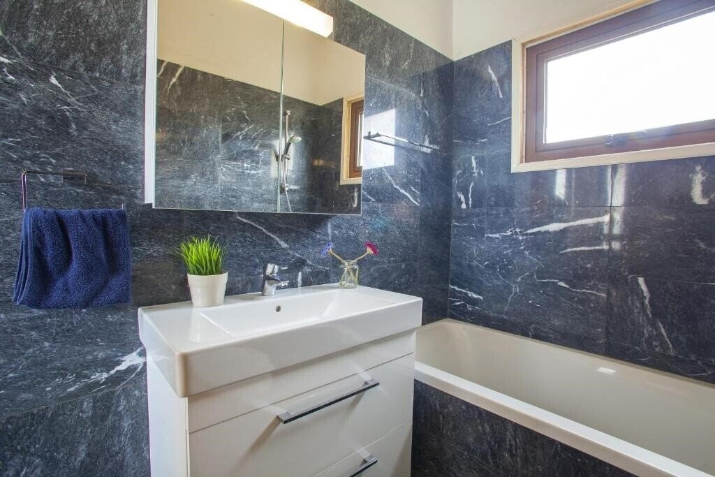 Фотография Villa Euphoria 4*