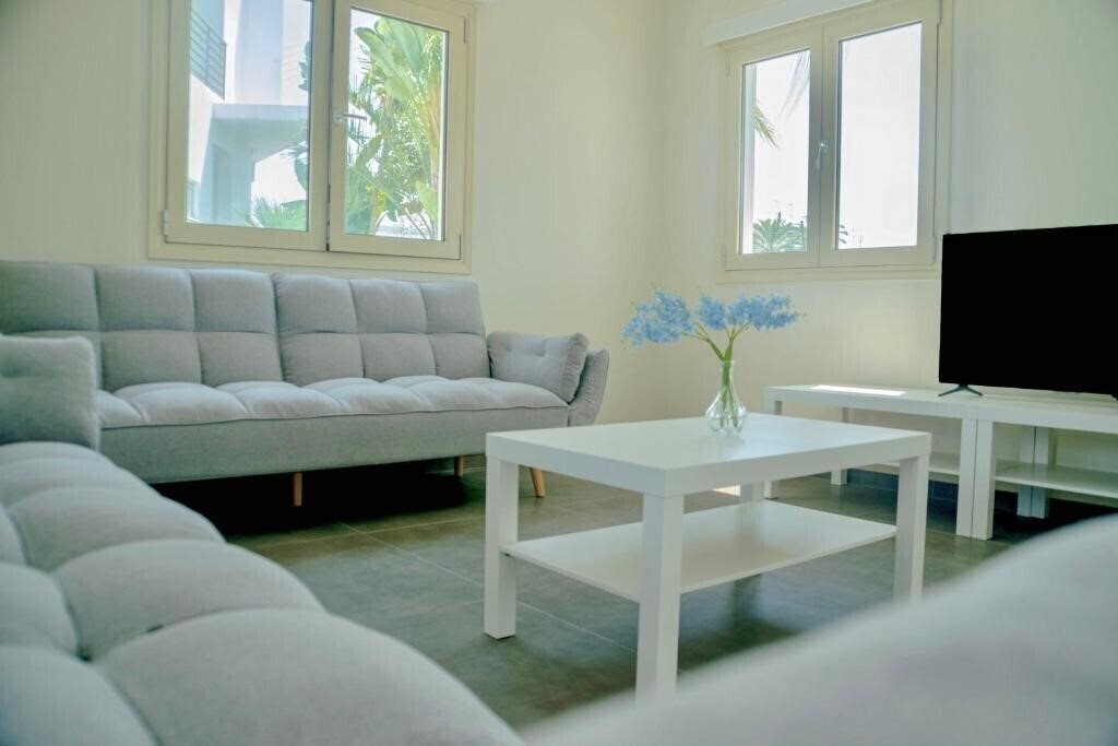 Фото Villa Lydia 3*