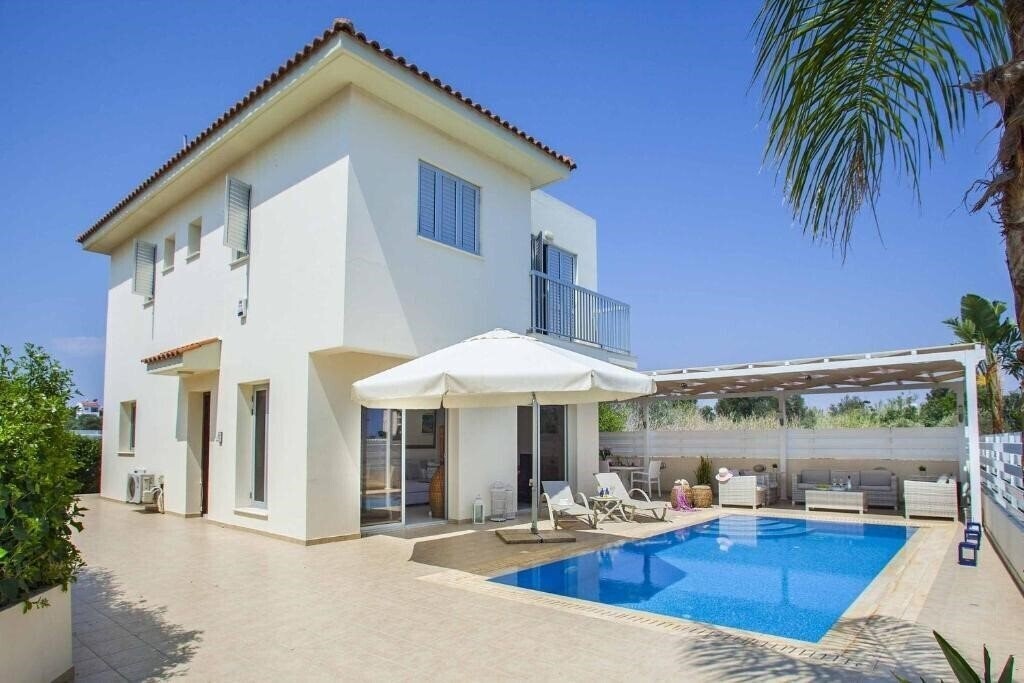 Отель Villa Posidonas Three 3*