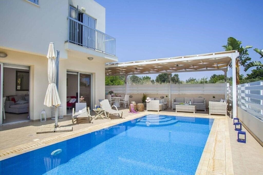 Изображение Villa Posidonas Three 3*
