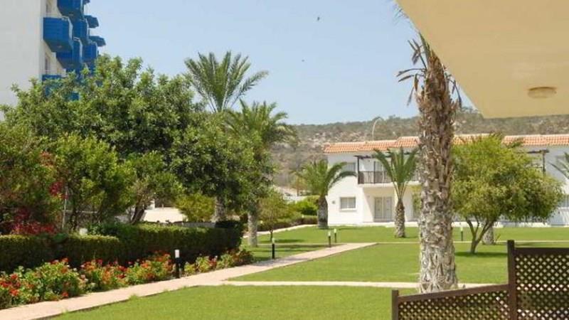 Отель Maistros Hotel Apartments апартаменты