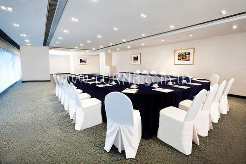 Изображение Harbour Plaza Metropolis 4*