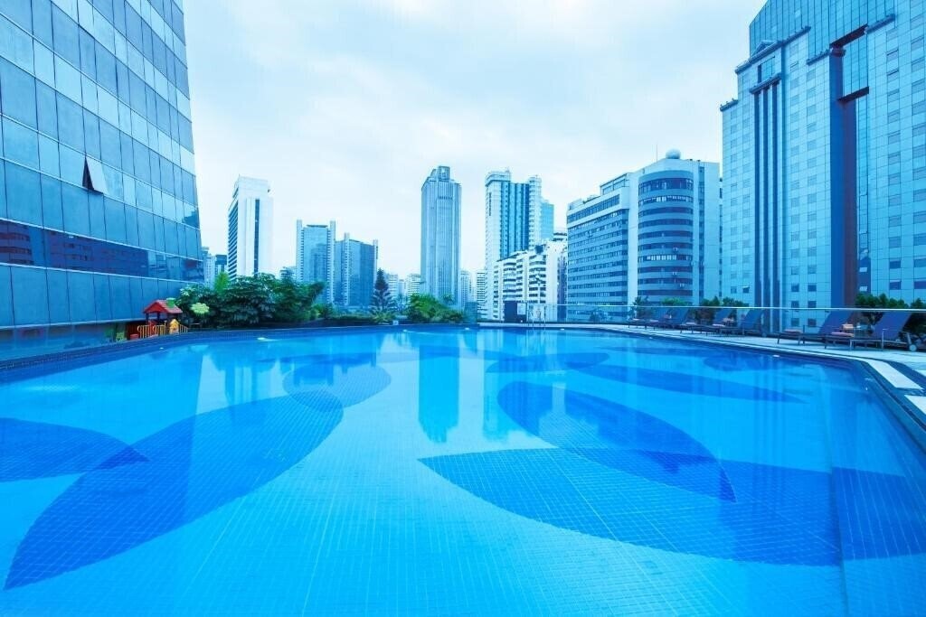 Фото Crowne Plaza Guangzhou City Centre 5*