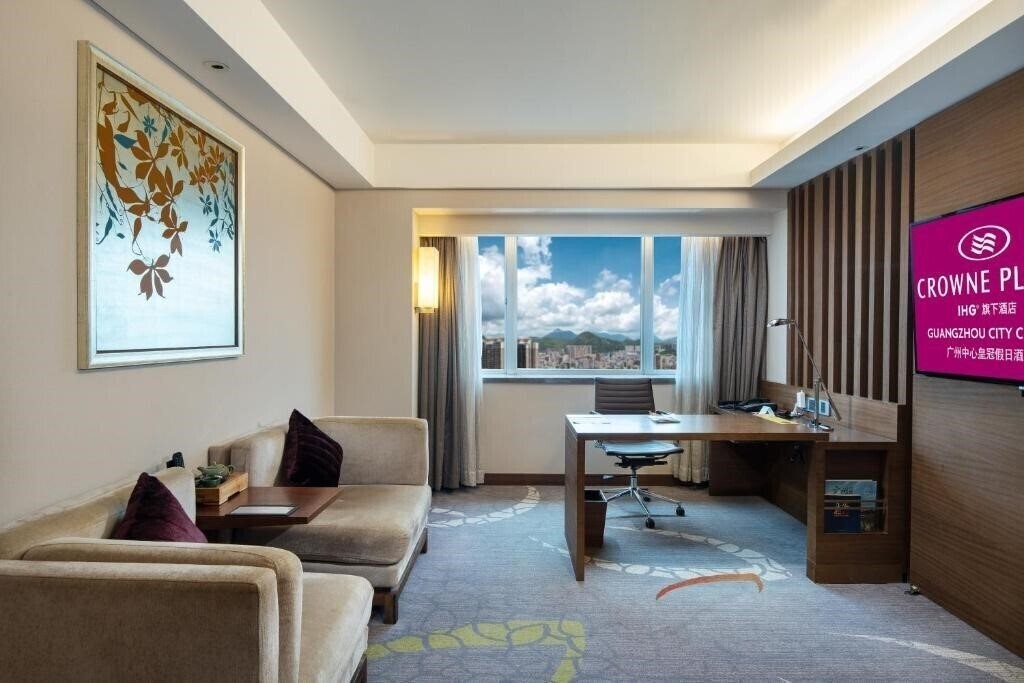 Фотография Crowne Plaza Guangzhou City Centre 5*