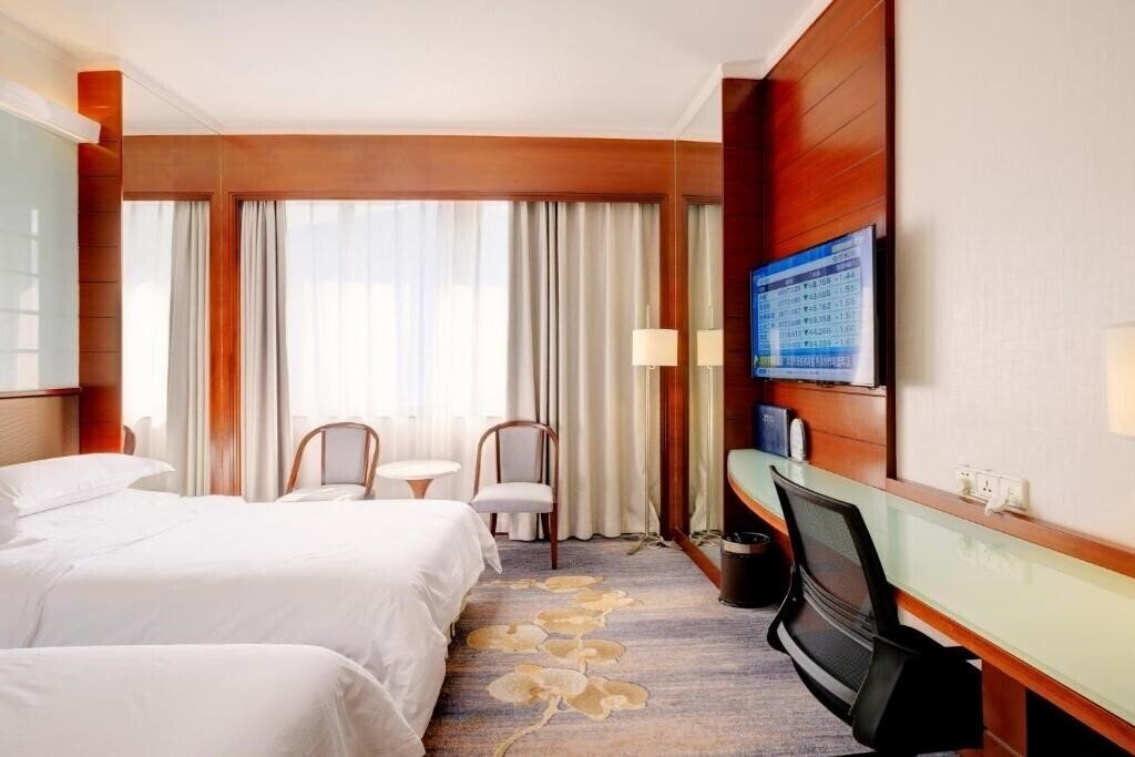 Картинка Guangzhou Ocean Hotel 4*