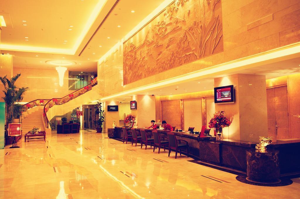 Отель Vanguard Hotel 4*