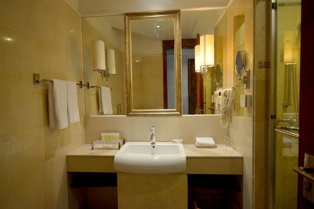 Фотография Vanguard Hotel 4*