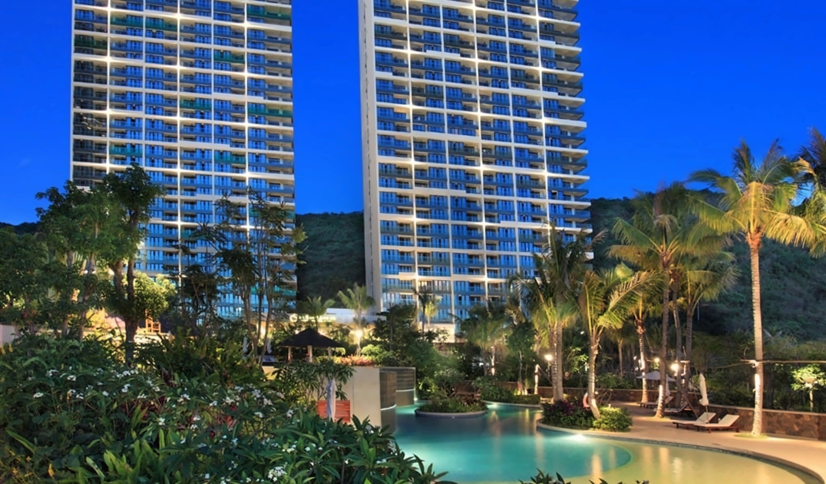 Отель Serenity Coast Resort All Suite Resort Sanya 5*