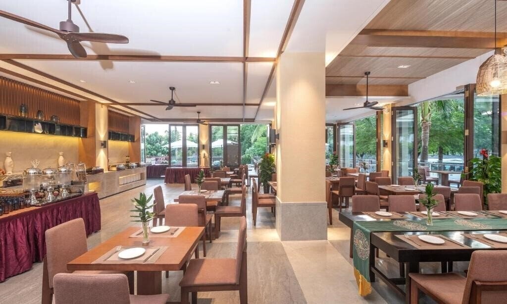 Фотография South China (ex. Sanya South China Hotel) 4*