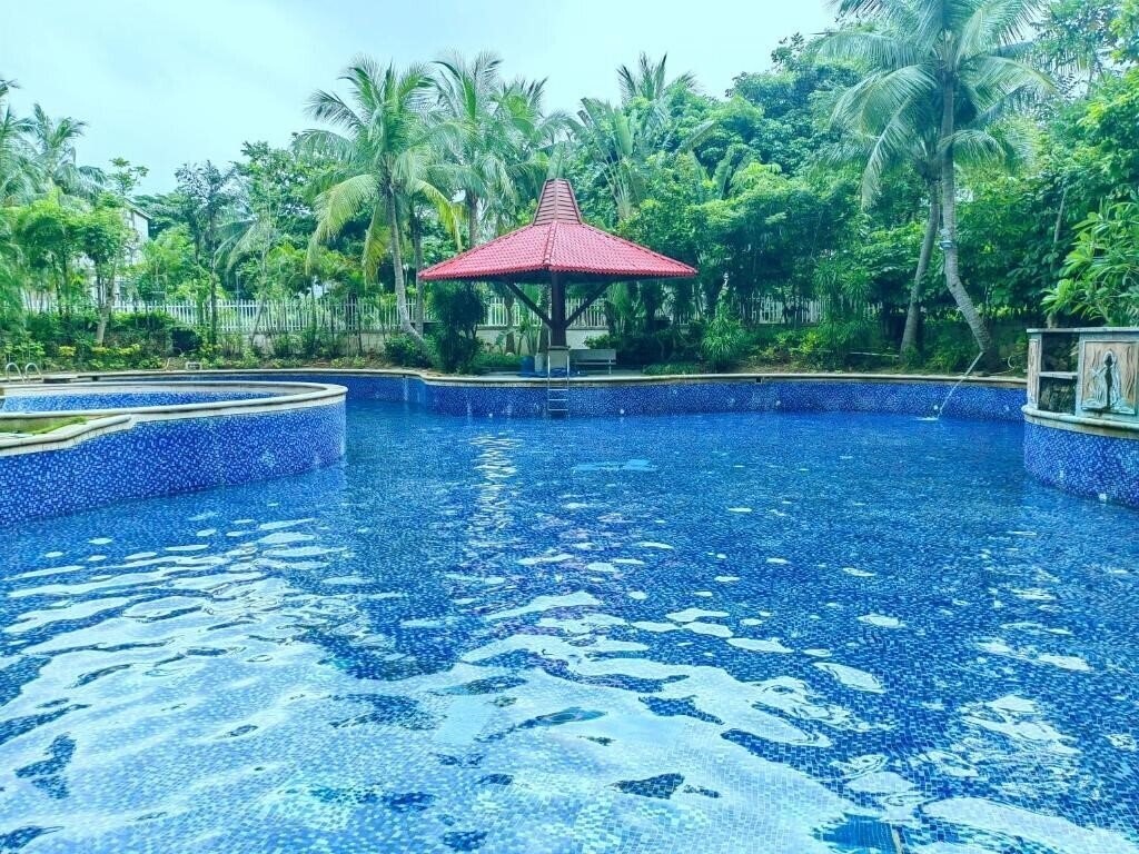 Изображение Holiday Inn Express Haikou West Coast 3*