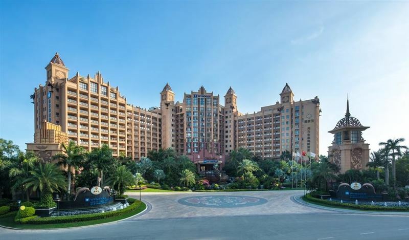 Отель Wyndham Hainan Clearwater Bay Resort 5*