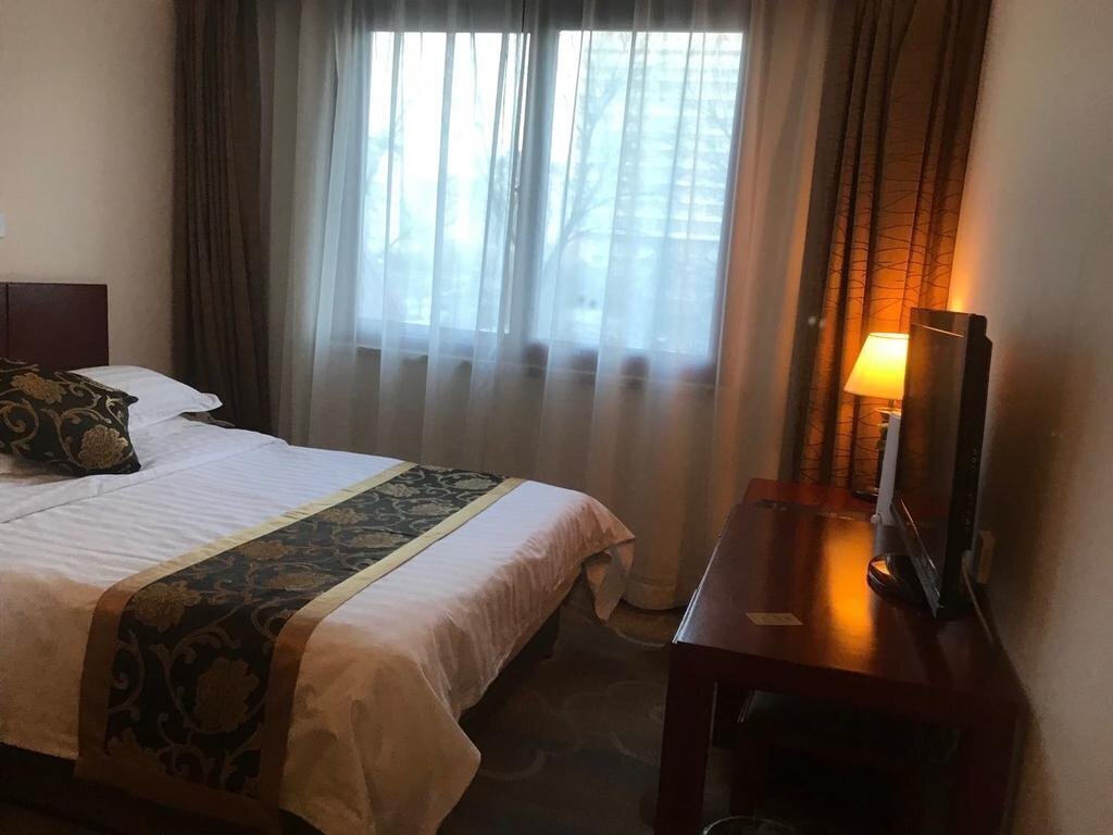 Фото Beijing Chongwenmen Hotel 3*