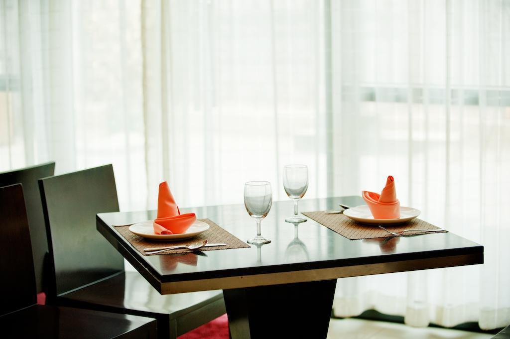 Фотография Days Inn Forbidden City Beijing 3*